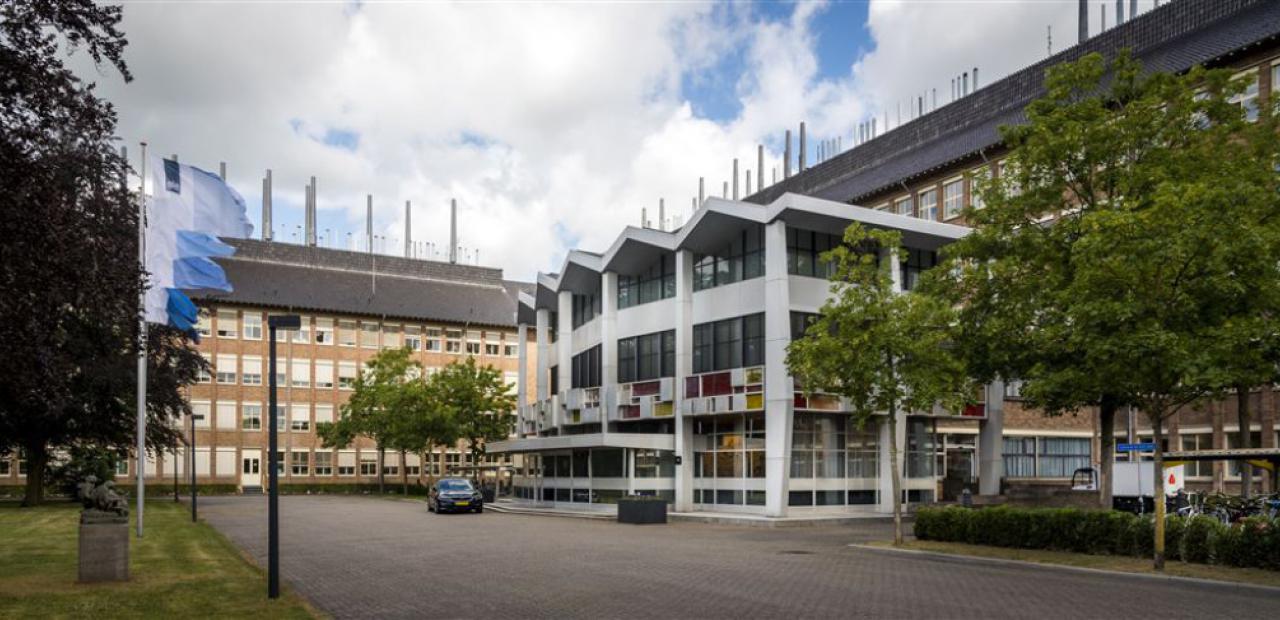 Op Facebook overtuig je elkaar niet over vaccineren KRONCRV